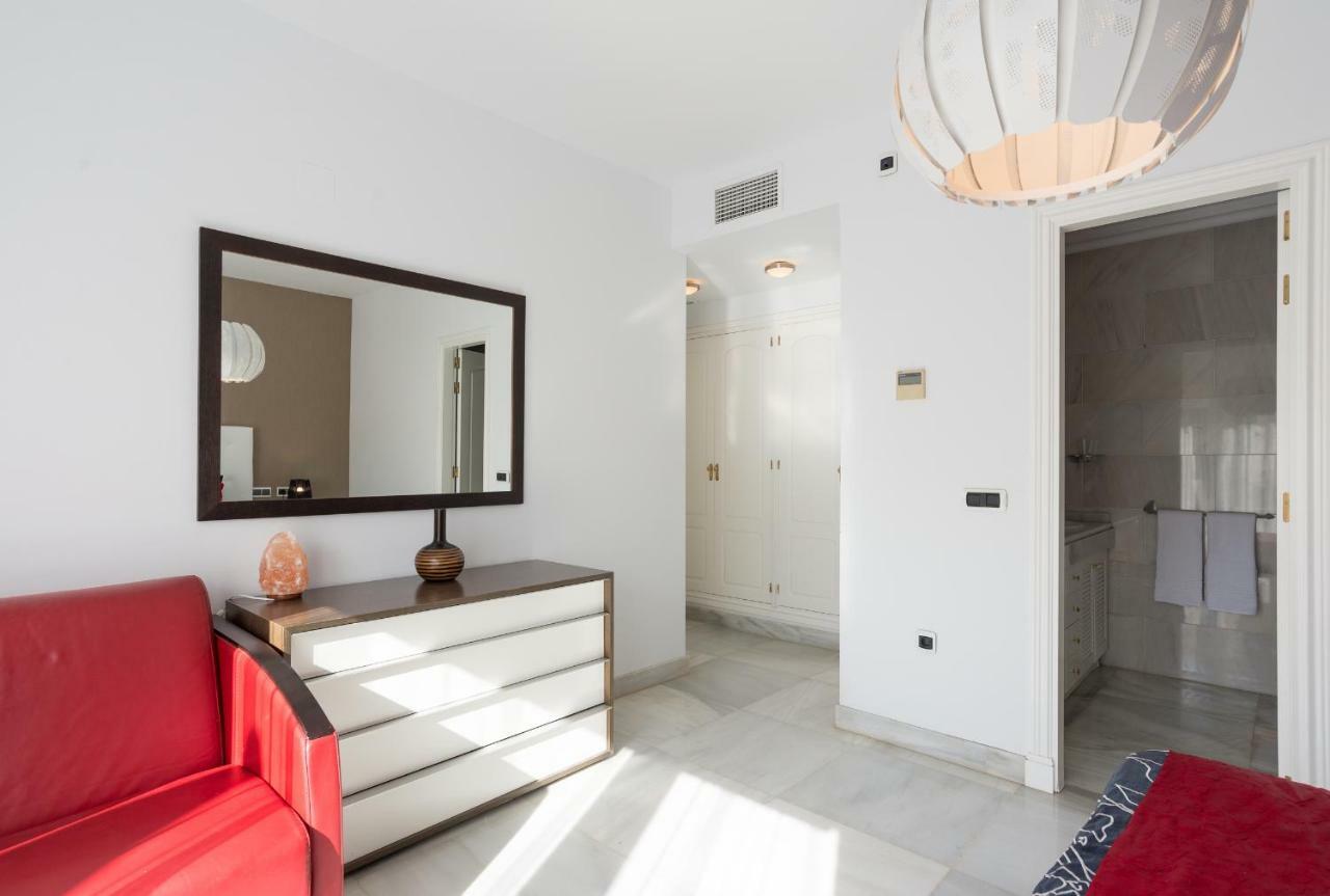 Luxury Duplex- 7 Minutes From The Beach Torremolinos Esterno foto