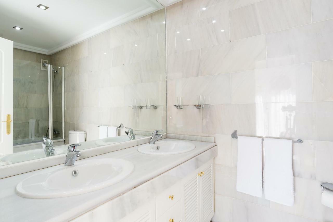 Luxury Duplex- 7 Minutes From The Beach Torremolinos Esterno foto