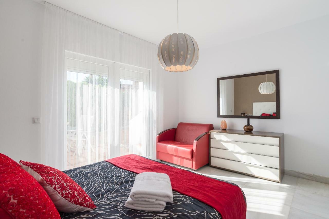 Luxury Duplex- 7 Minutes From The Beach Torremolinos Esterno foto