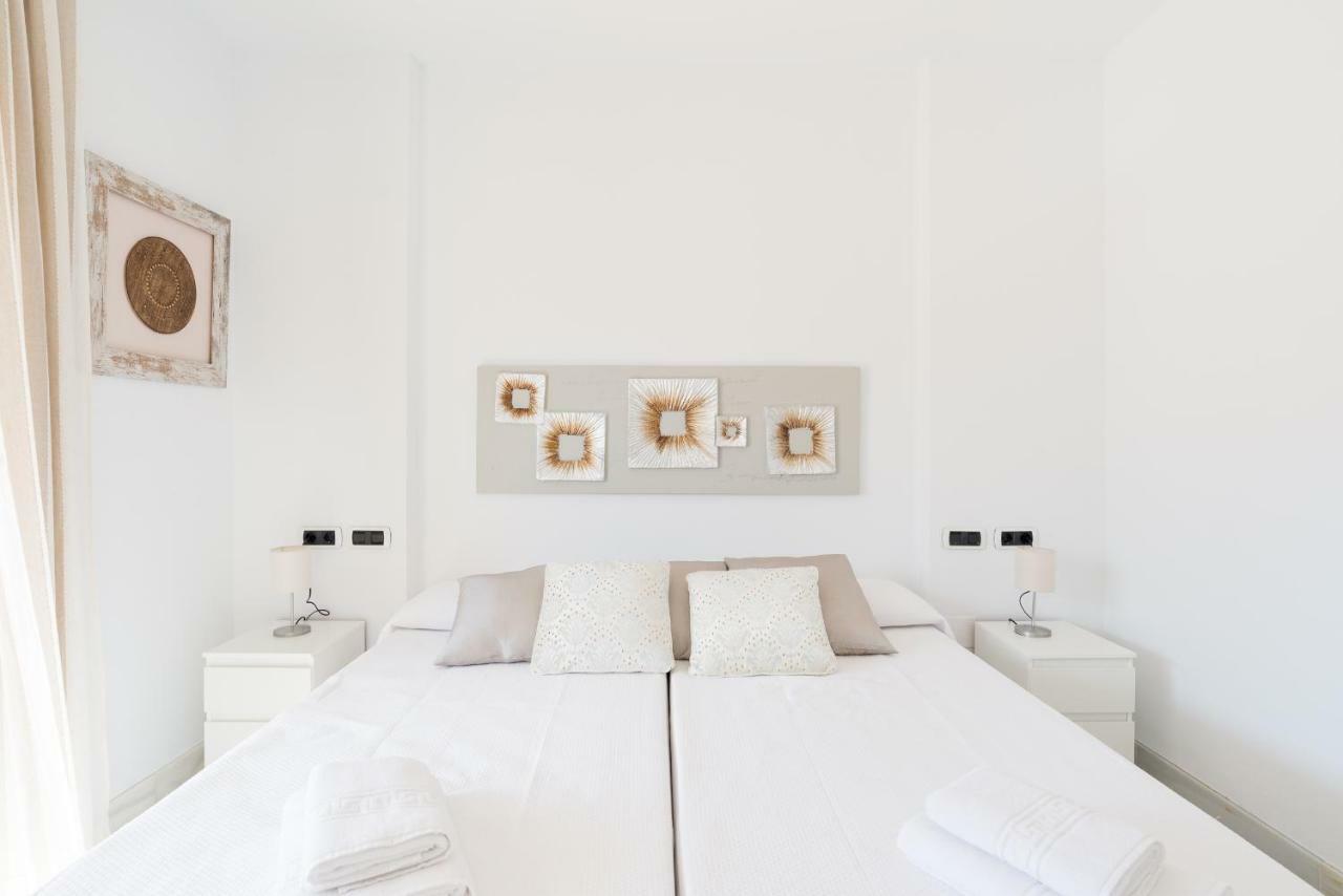 Luxury Duplex- 7 Minutes From The Beach Torremolinos Esterno foto